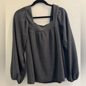 Gray BiBi brand top
New with tags/never worn